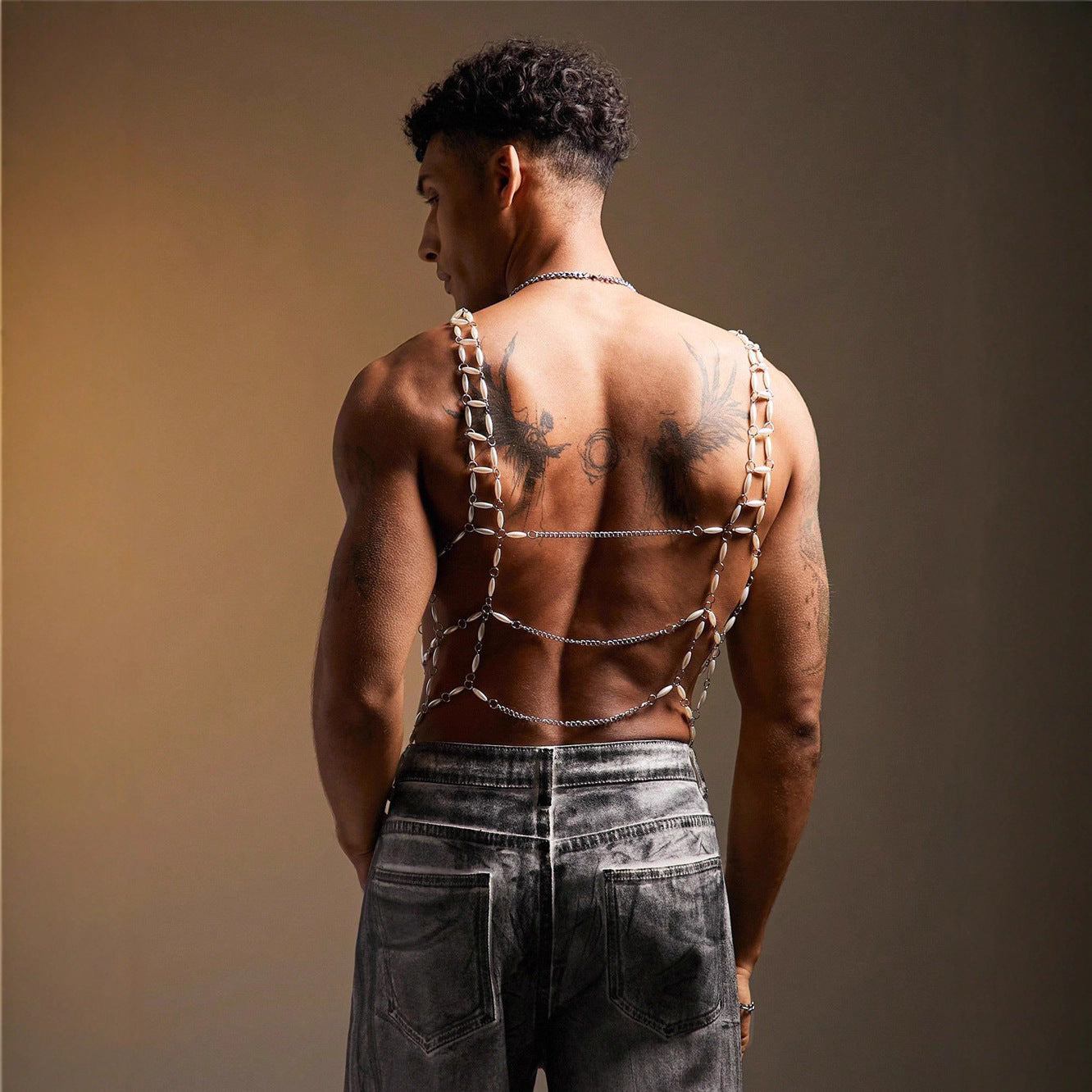 Pearl Scale Chain Tank